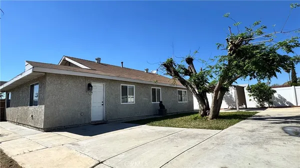 $3,000 | 6364 Indian Camp Road, Jurupa Valley, CA 92509