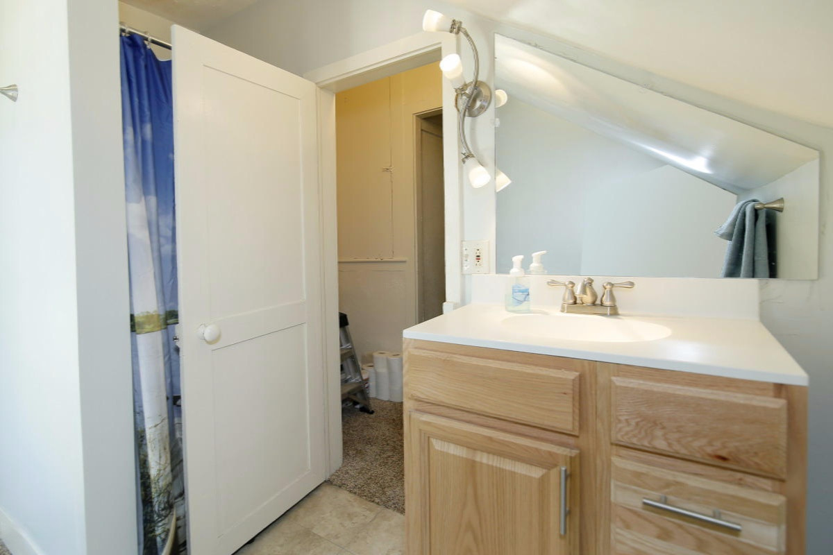 314 East Wheeler Street Three Rivers, MI 49093 - Photo 14 of 18 214 Wheeler-12