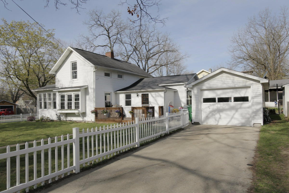 314 East Wheeler Street Three Rivers, MI 49093 - Photo 18 of 18 214 Wheeler-18