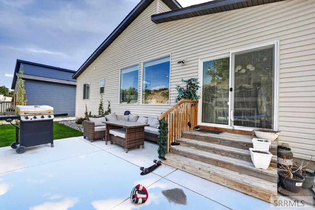 1578 Surprise Valley Road Pocatello, ID 83201 - Photo 23 of 32