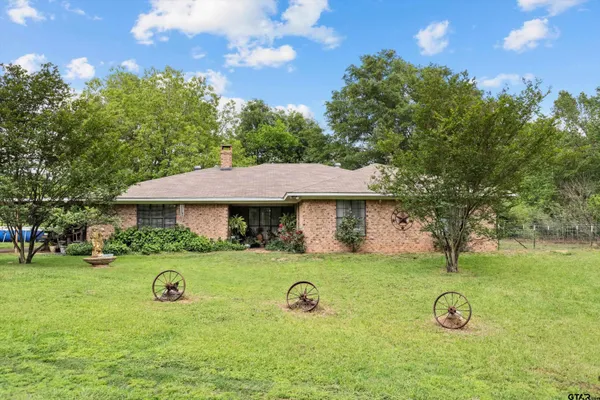 $375,000 | 2015 County Road 2120, Crockett, TX 75835