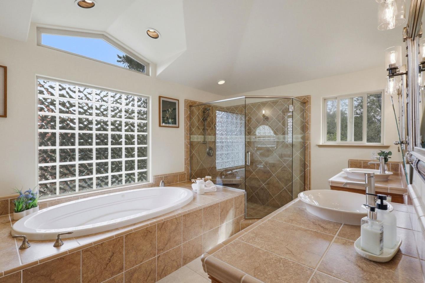 111 Misty Court Santa Cruz, CA 95060 - Photo 24 of 48