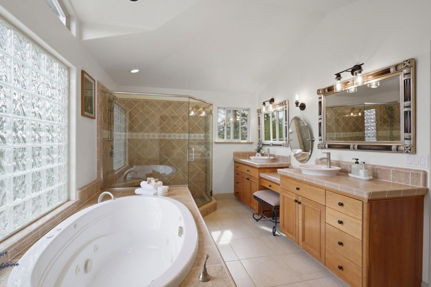 111 Misty Court Santa Cruz, CA 95060 - Photo 25 of 48