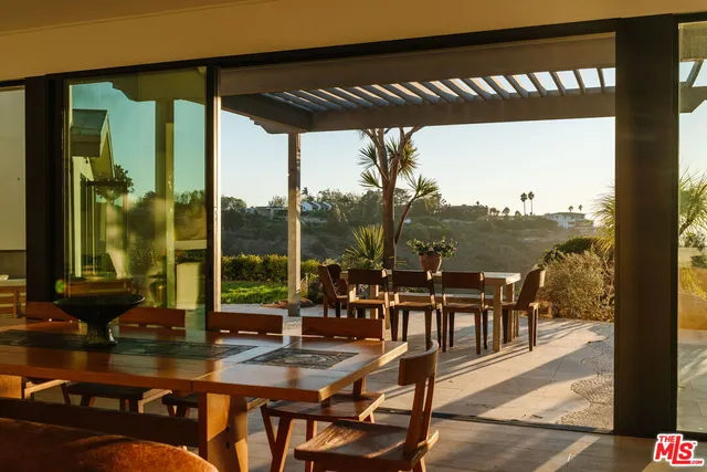 $5,799,999 | 6767 Wandermere Road, Malibu, CA 90265