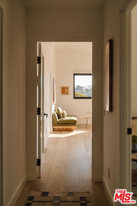 6767 Wandermere Road Malibu, CA 90265 - Photo 14 of 46 a view of a living room