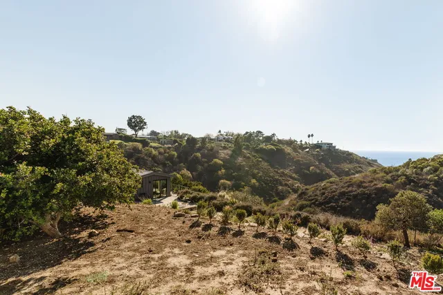 $5,799,999 | 6767 Wandermere Road, Malibu, CA 90265
