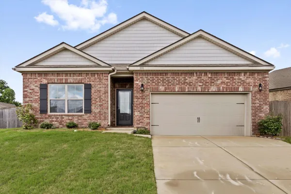 $290,000 | 330 Lilly Drive, Oakland, TN 38060