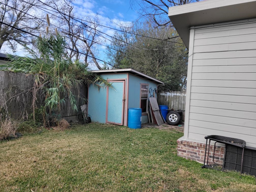 7326 Thurow Street Houston, TX 77087 - Photo 12 of 20