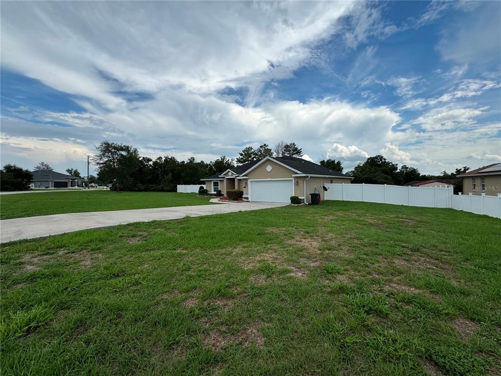 9938 Southwest 39th Terrace Ocala, FL 34476 - Photo 2 of 24