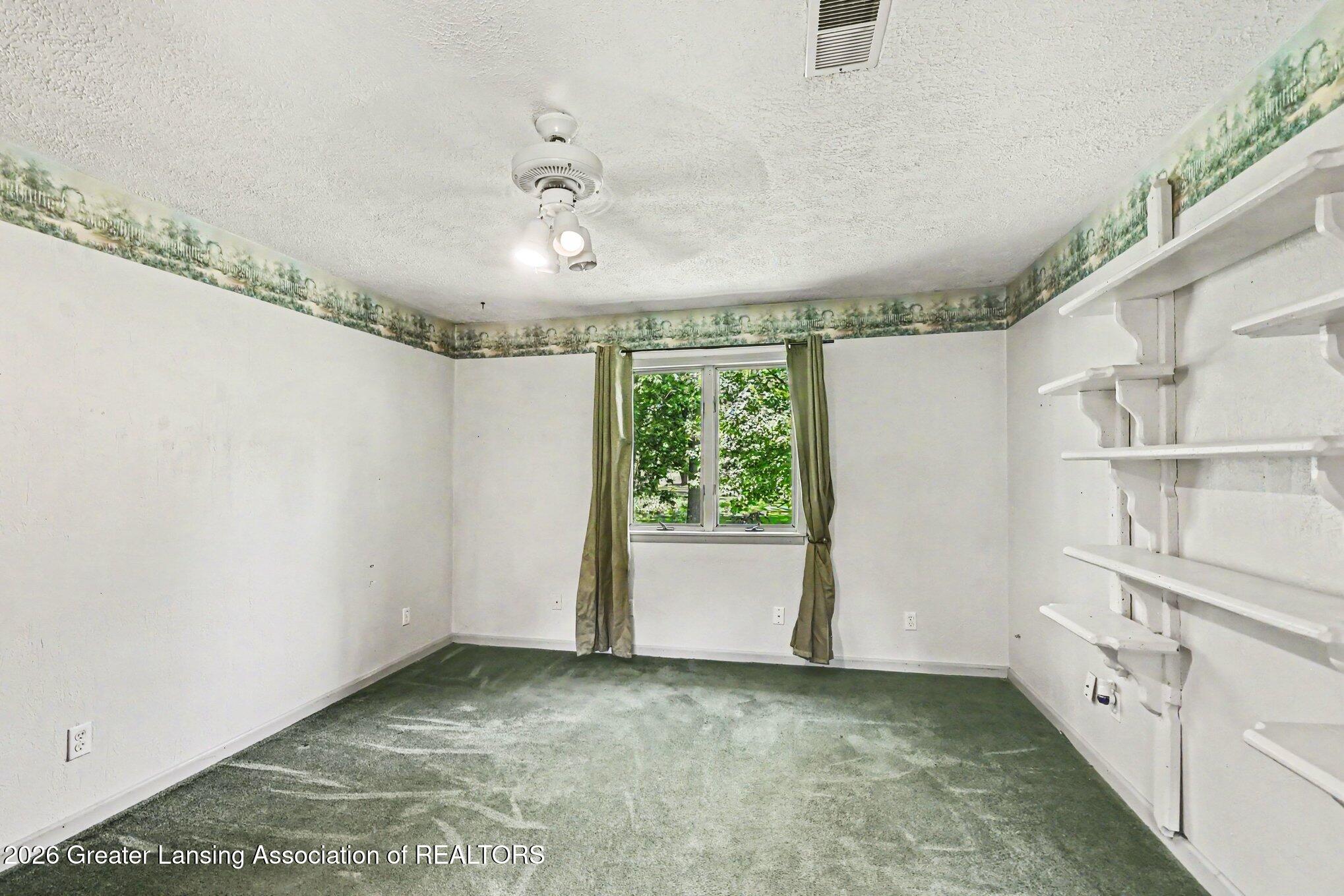 12092 Rupp Road Grand Ledge, MI 48837 - Photo 10 of 23 009_file_8750