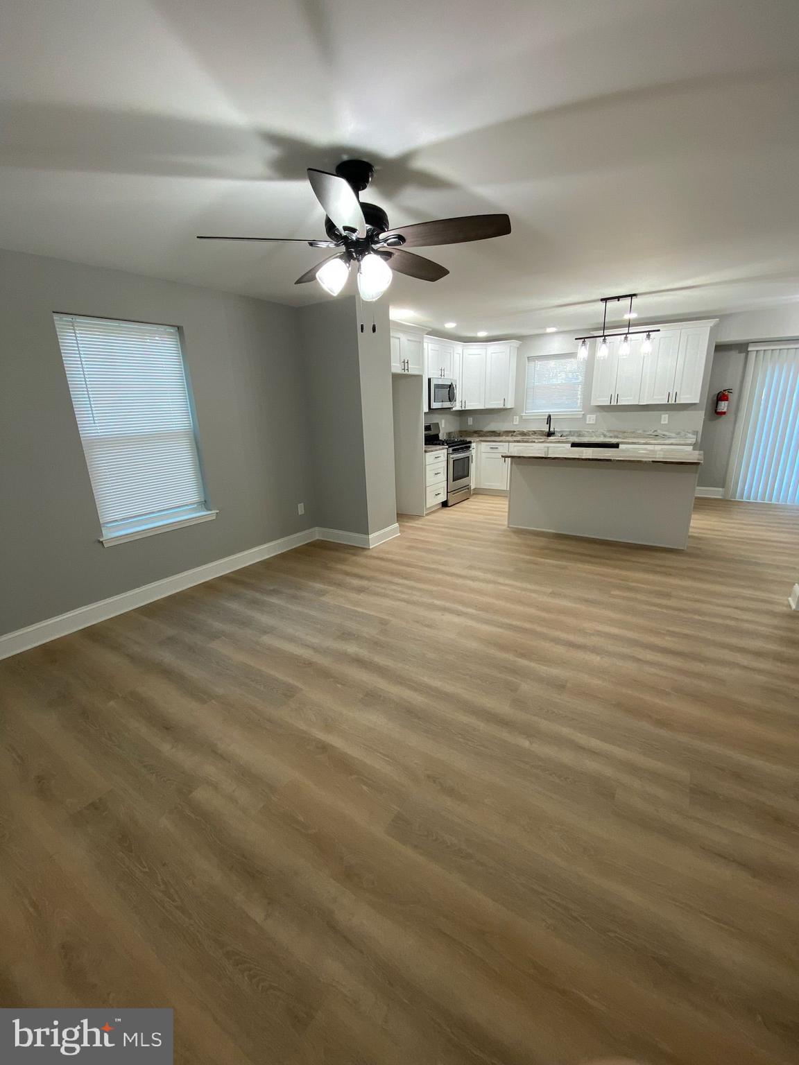 211 2nd Street Fieldsboro, NJ 08505 - Photo 5 of 21