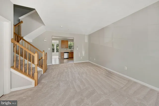 $2,950 | 7544 East Plateau Drive, Hanover, MD 21076