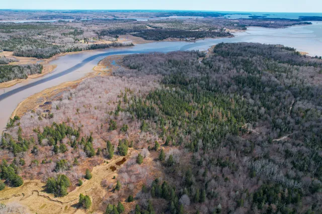 $320,000 | M5-l42 Hooke Road, Harrington, ME 04643