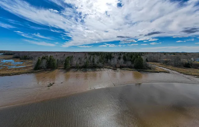 $320,000 | M5-l42 Hooke Road, Harrington, ME 04643