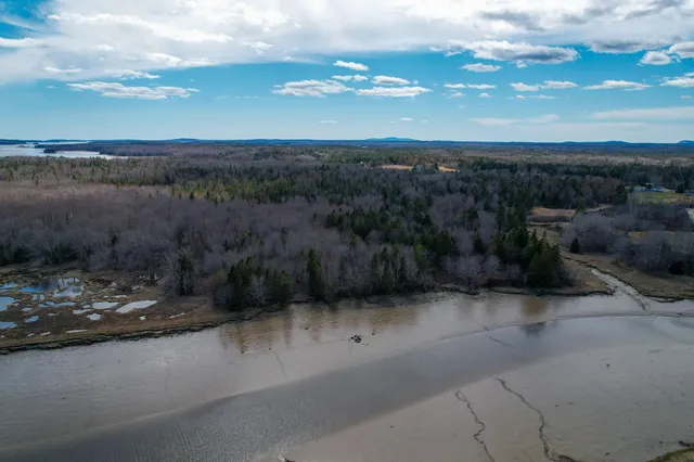 $320,000 | M5-l42 Hooke Road, Harrington, ME 04643