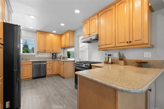 $1,650,000 | 17441 Rayen Street, Northridge, CA 91325