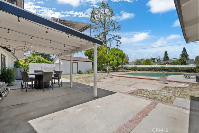 $1,650,000 | 17441 Rayen Street, Northridge, CA 91325
