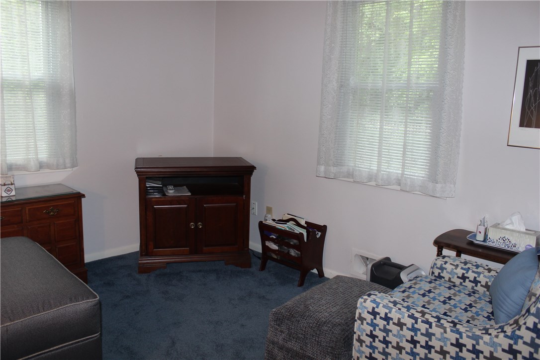 85 Woodcrest Road Warwick, RI 02889 - Photo 21 of 26 Gallery Image 21