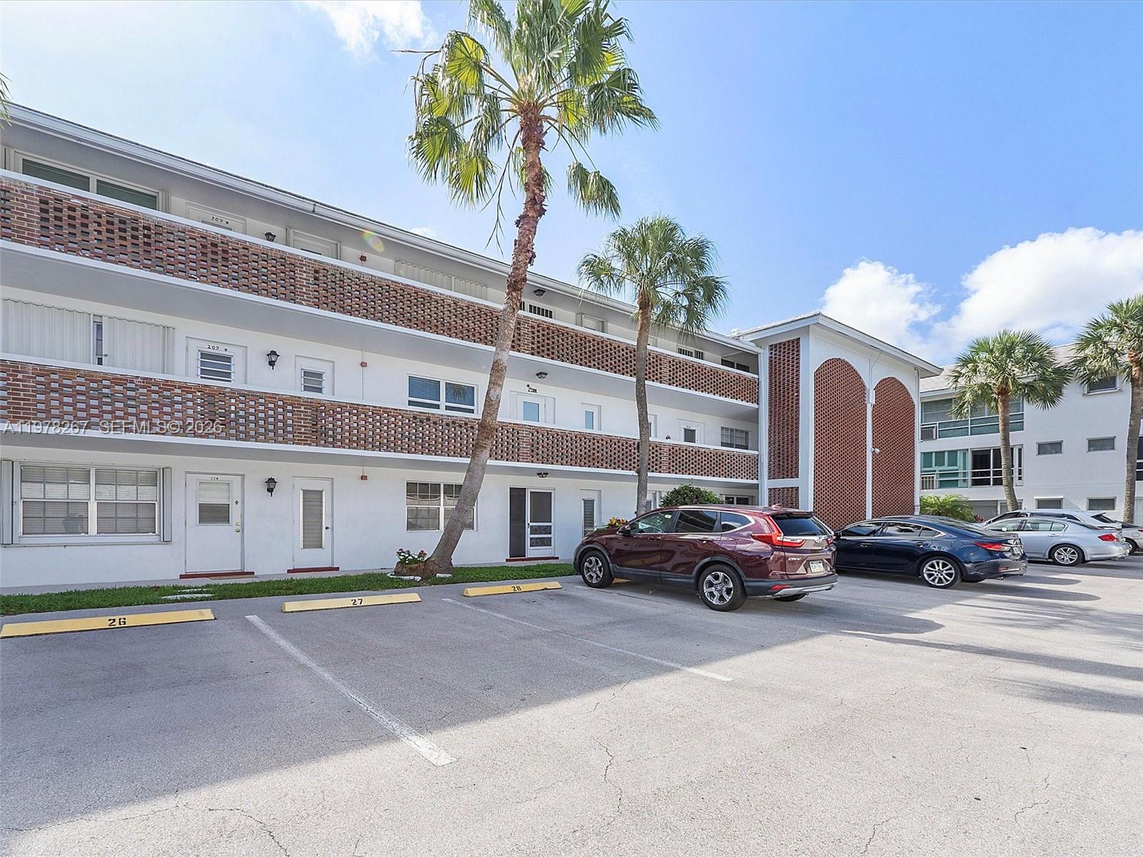 2050 Northeast 39th Street, Unit W212 Lighthouse Point, FL 33064 - Photo 17 of 17 a building view