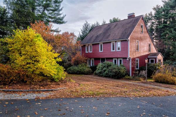 28 Boxford Road Topsfield, MA 01983 - Photo 1 of 27 Gallery Image 1