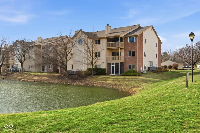 $239,900 | 12519 Timber Creek Drive, Unit 10, Carmel, IN 46032