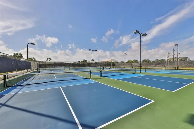 $2,150 | 819 Fairwaycove Lane, Unit 102, Bradenton, FL 34212