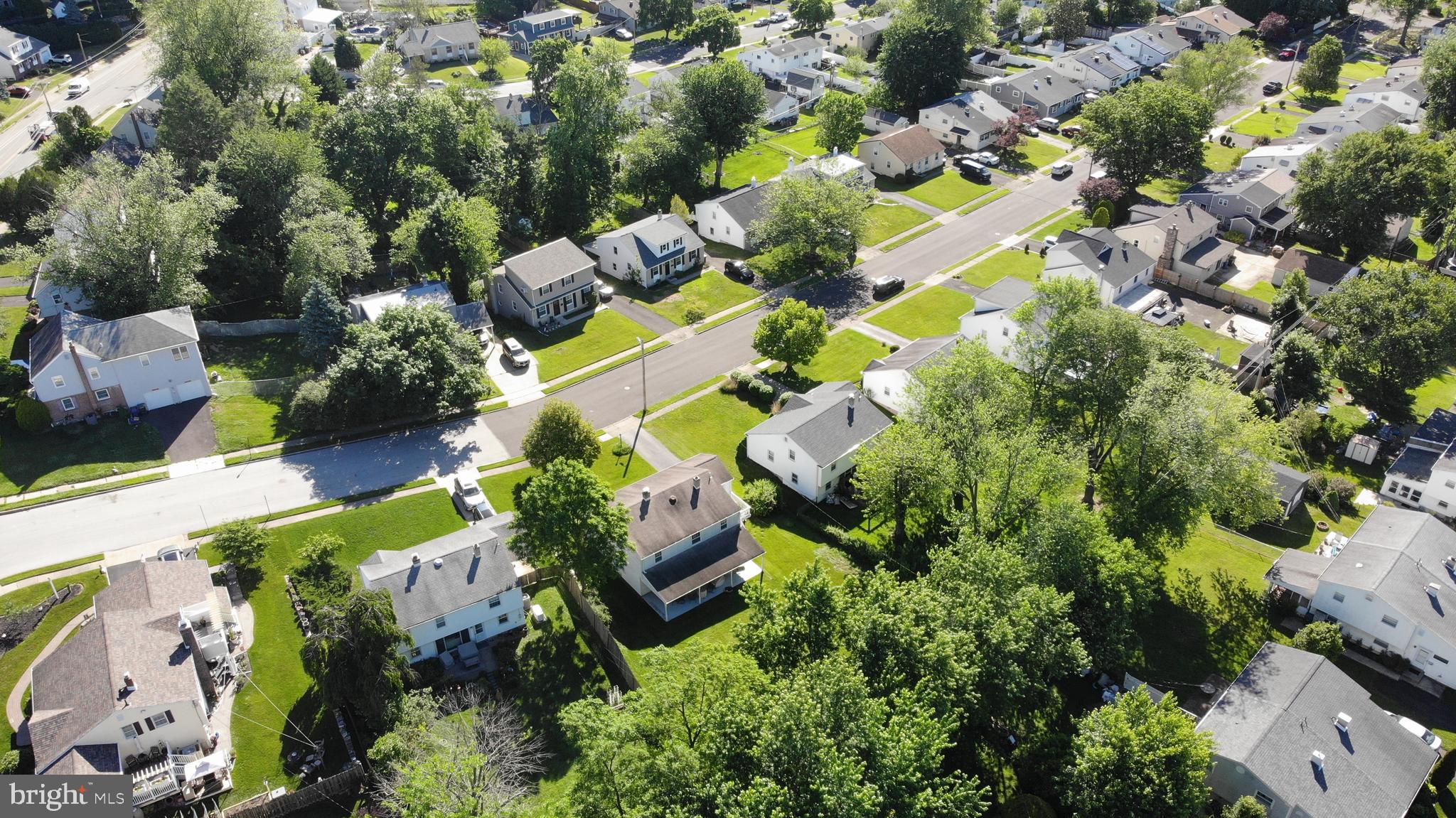 2921 Senak Road Abington, PA 19001 - Photo 13 of 68