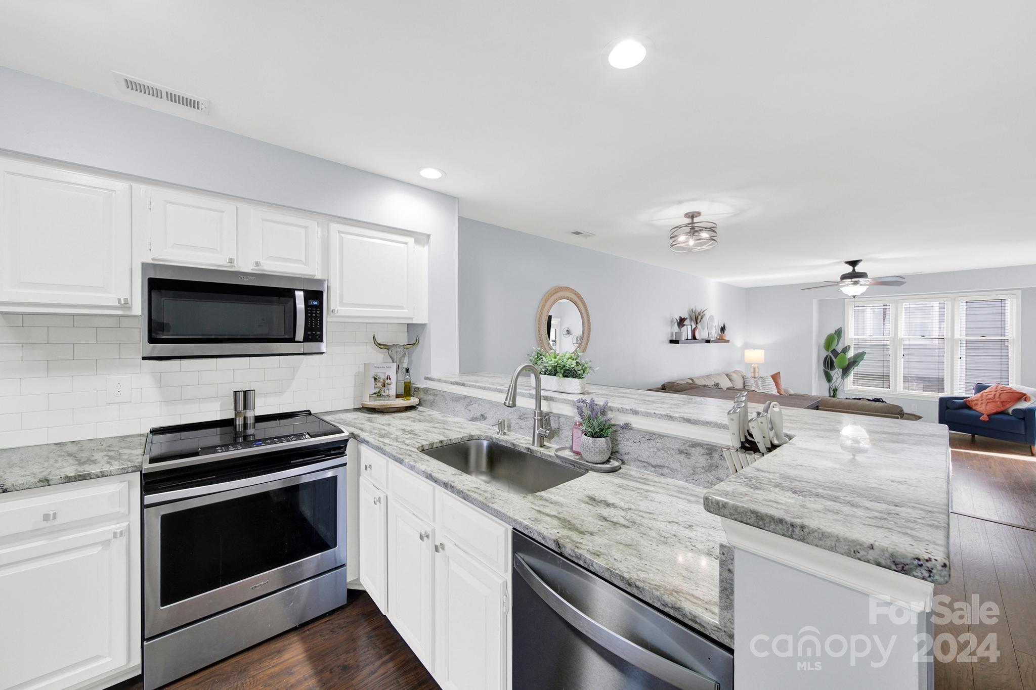 222 Queens Road Charlotte, NC 28204 - Photo 11 of 31 Gallery Image 11