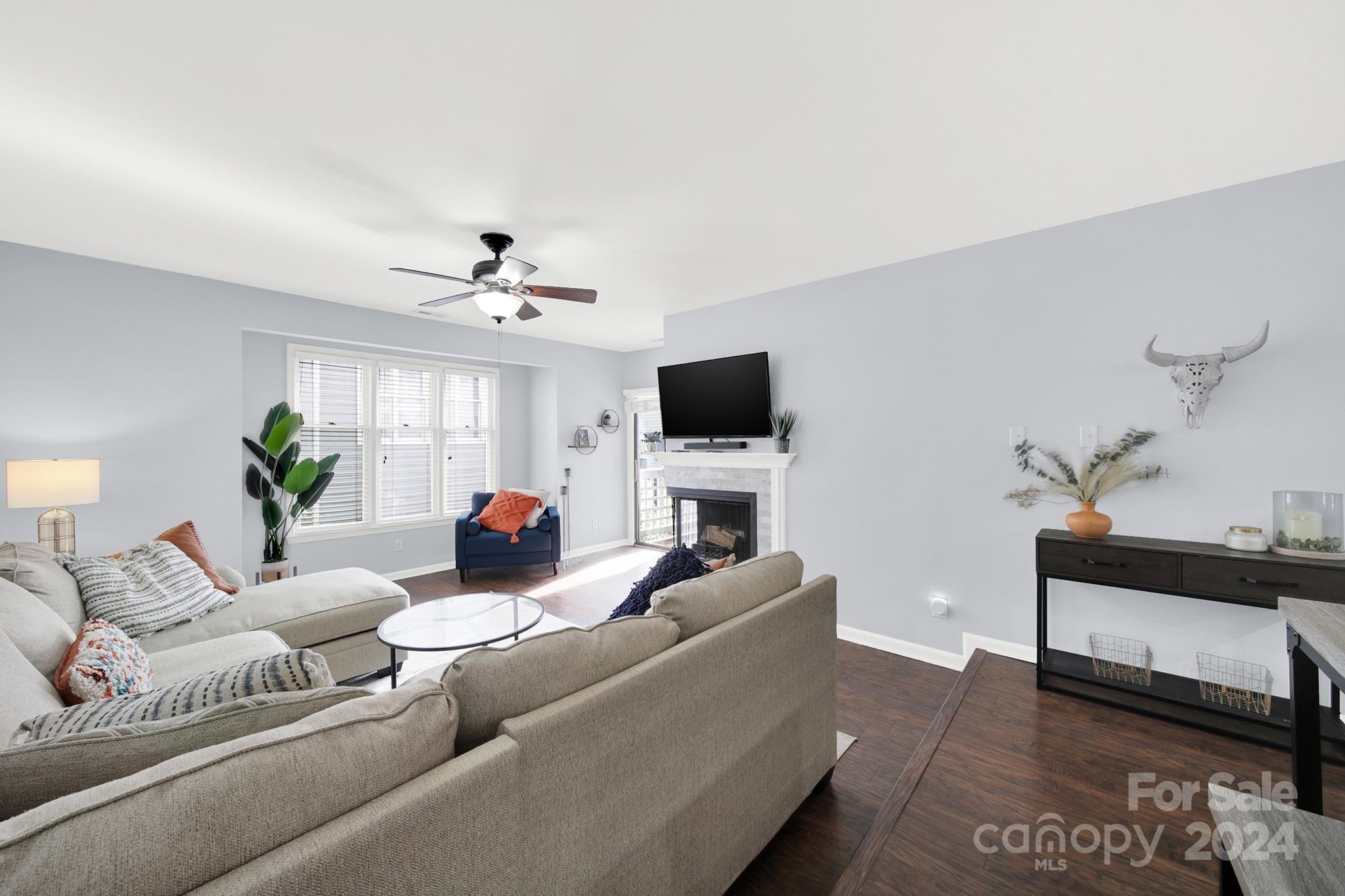 222 Queens Road Charlotte, NC 28204 - Photo 2 of 31 Gallery Image 2