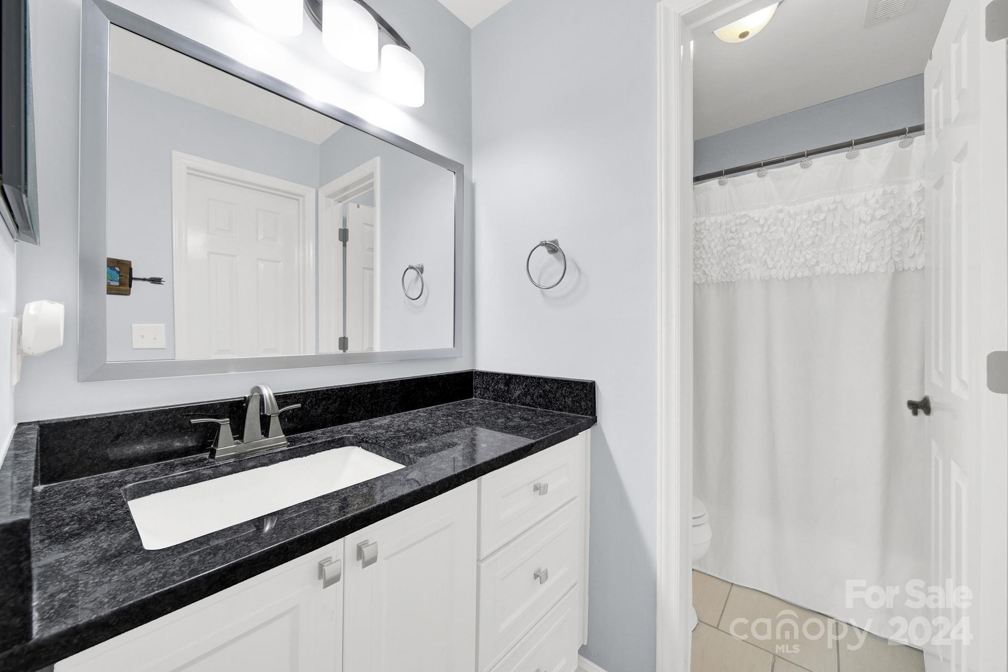 222 Queens Road Charlotte, NC 28204 - Photo 23 of 31 Gallery Image 23