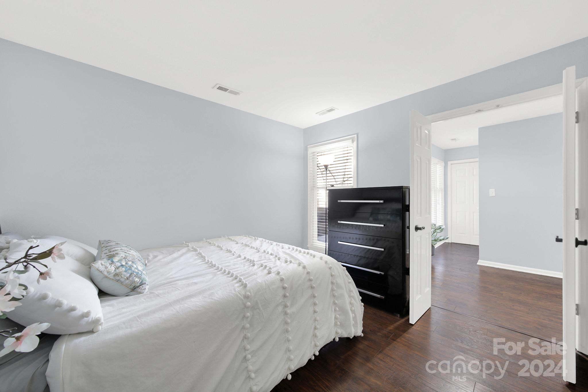 222 Queens Road Charlotte, NC 28204 - Photo 25 of 31 Gallery Image 25