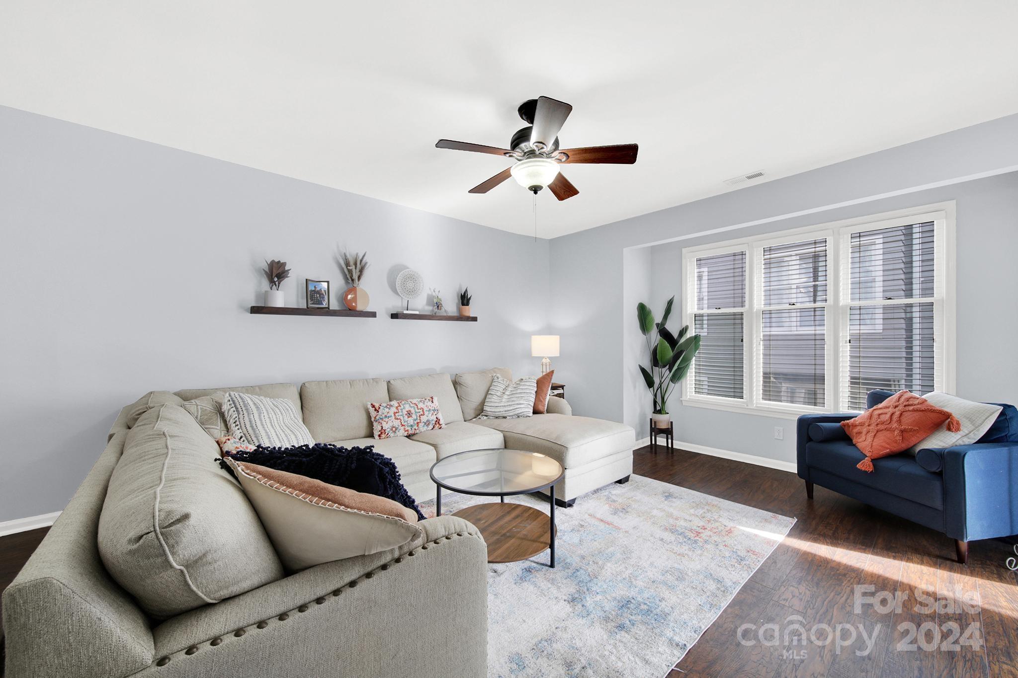 222 Queens Road Charlotte, NC 28204 - Photo 3 of 31 Gallery Image 3