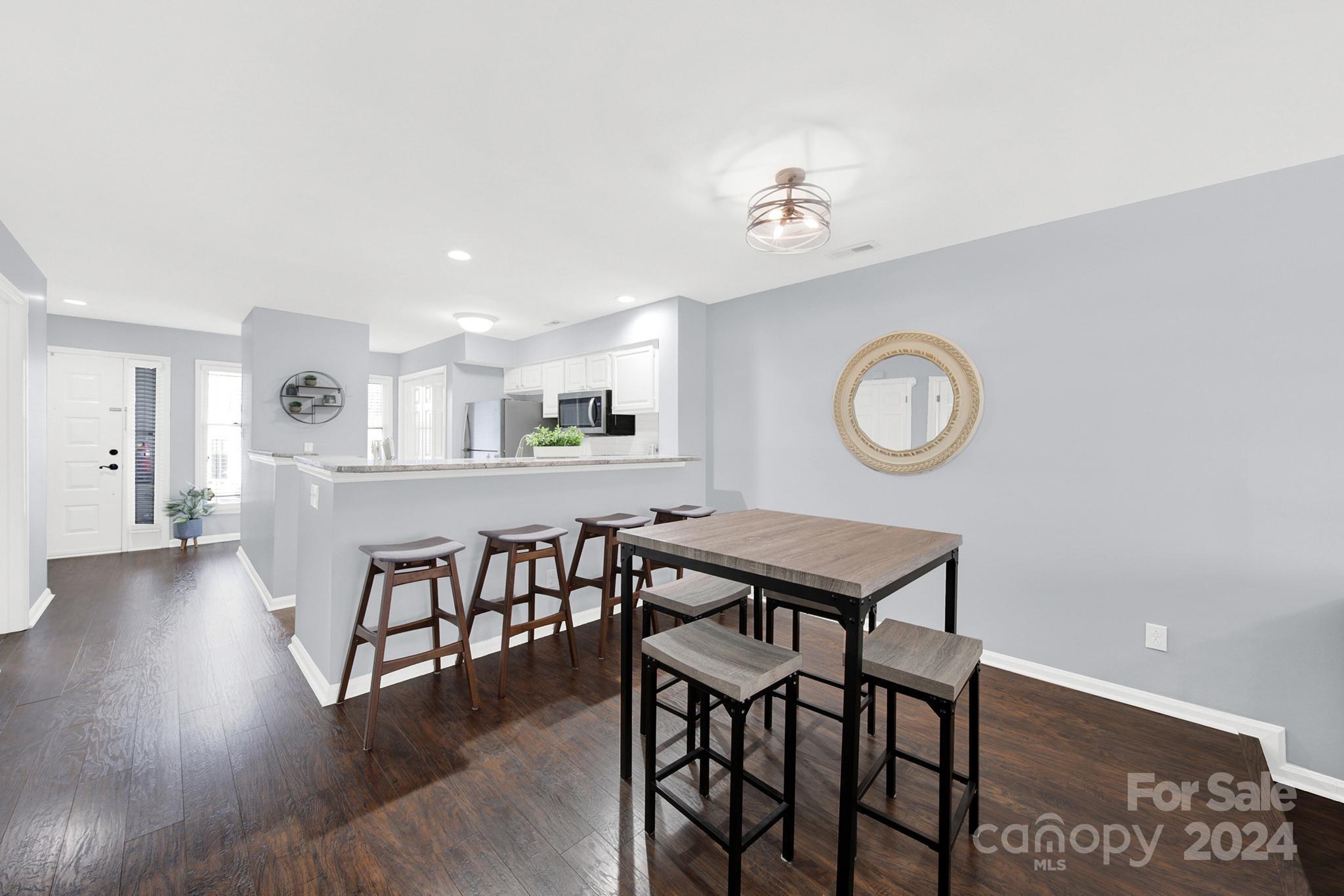 222 Queens Road Charlotte, NC 28204 - Photo 6 of 31 Gallery Image 6