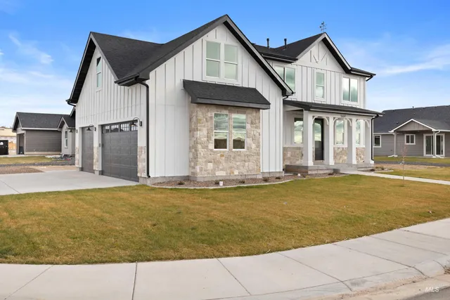 $569,900 | 564 Moonstone Road, Kimberly, ID 83341