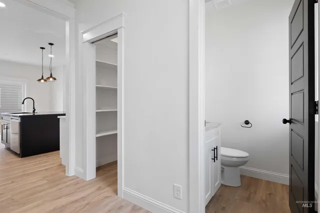 $569,900 | 564 Moonstone Road, Kimberly, ID 83341