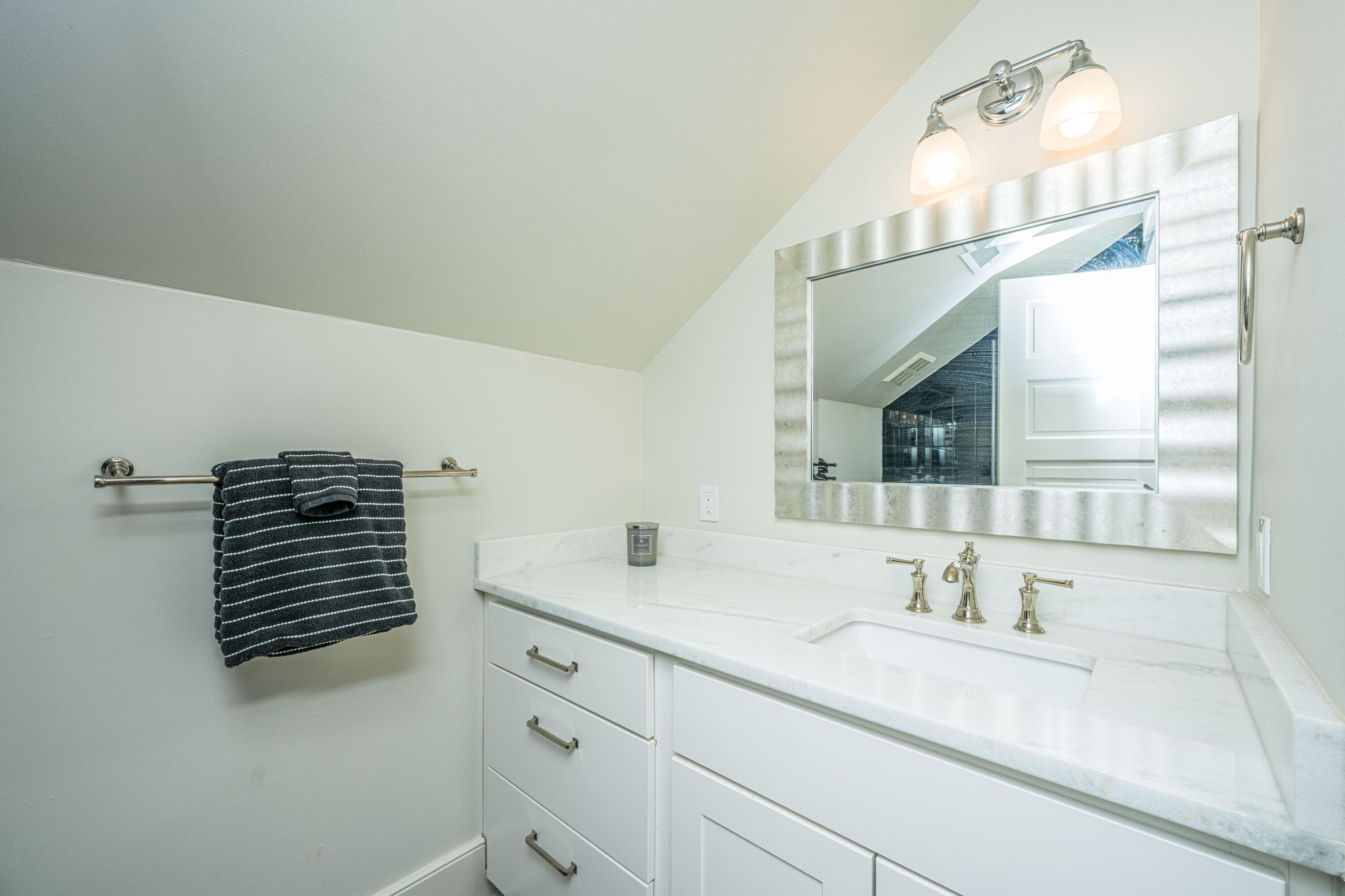 1908 Mahone Court Charleston, SC 29492 - Photo 50 of 77 1908MahoneCt067