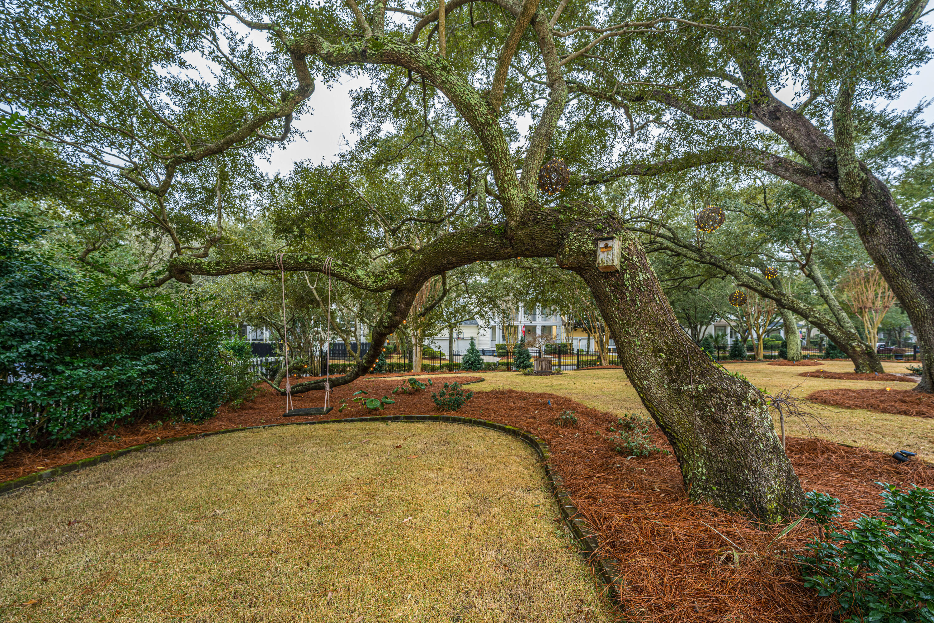 1908 Mahone Court Charleston, SC 29492 - Photo 56 of 77 1908MahoneCt086