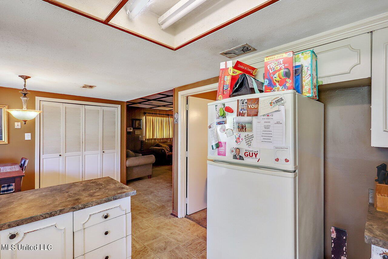 740 Woodhill Road Jackson, MS 39206 - Photo 15 of 27 740 Woodhill Rd 20