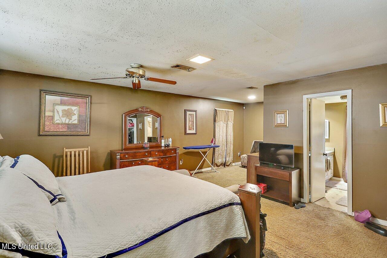 740 Woodhill Road Jackson, MS 39206 - Photo 18 of 27 740 Woodhill Rd 24