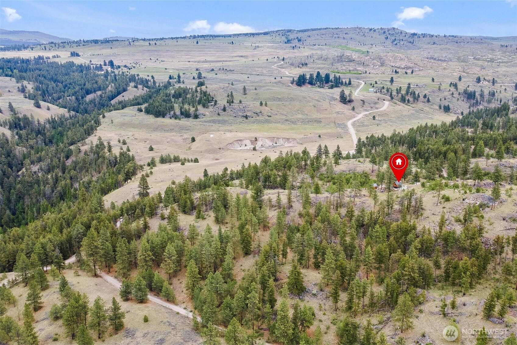 39 Homestead Spur Road Oroville, WA 98844 - Photo 3 of 37