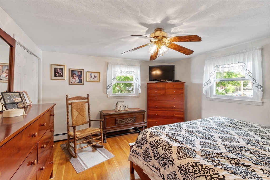 41 Ord Street Salem, MA 01970 - Photo 20 of 34