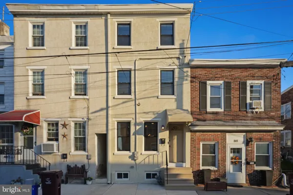 $2,895 | 344 Grove Street, Bridgeport, PA 19405