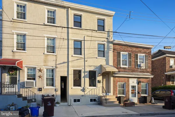 $2,895 | 344 Grove Street, Bridgeport, PA 19405