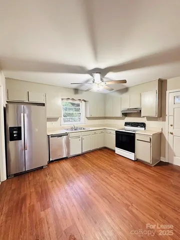 $1,750 | 7616 Idlewild Road, Charlotte, NC 28212