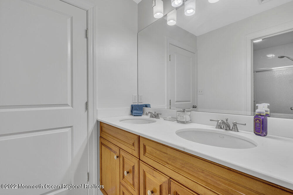 190 Long Swamp Road New Egypt, NJ 08533 - Photo 23 of 50 037_ev202963