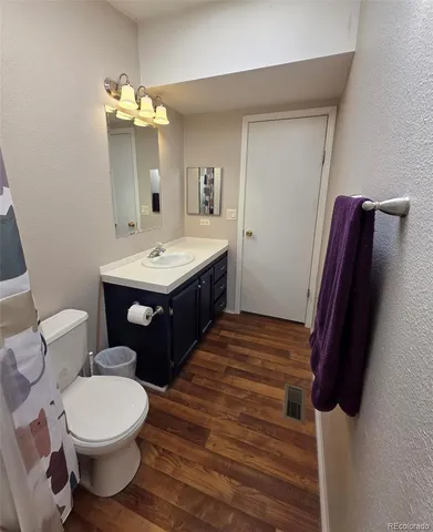 $124,900 | 3340 Longview Boulevard, Longmont, CO 80504