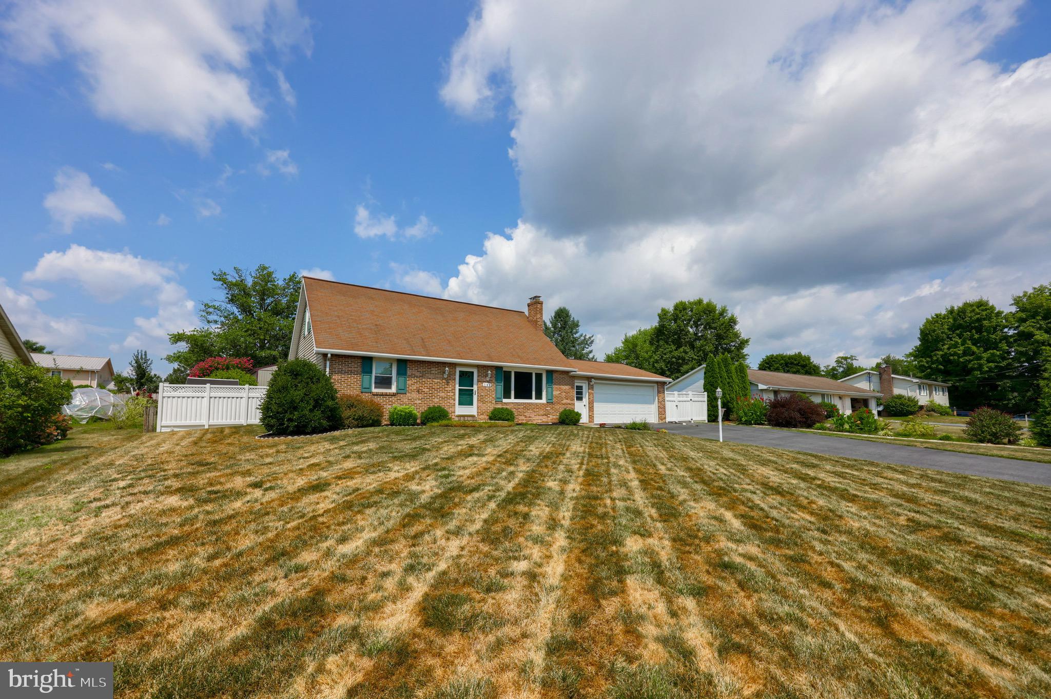 141 Schoolhouse Road Palmyra, PA 17078 - Photo 3 of 47 Gallery Image 3