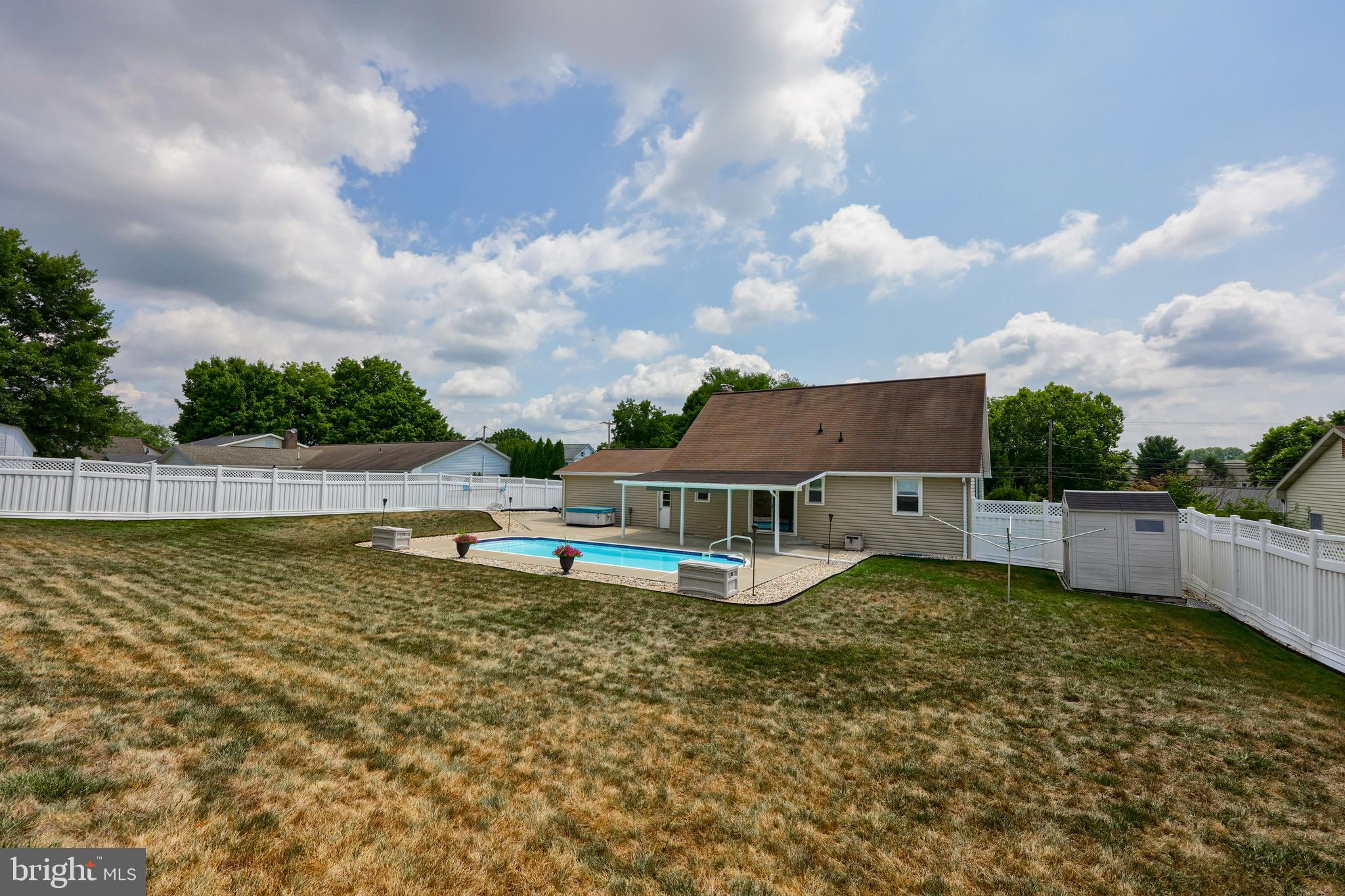 141 Schoolhouse Road Palmyra, PA 17078 - Photo 8 of 47 Gallery Image 8