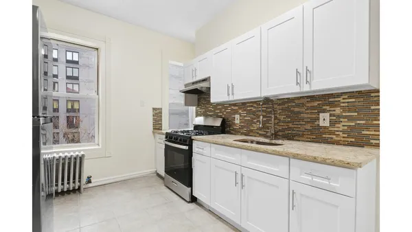 $3,500 | 791 Flushing Avenue, Unit 4L | Williamsburg
