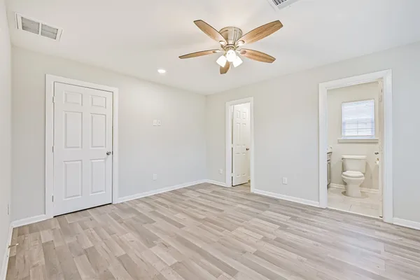 $1,900 | 10633 Flaxman Street, Jacinto City, TX 77029